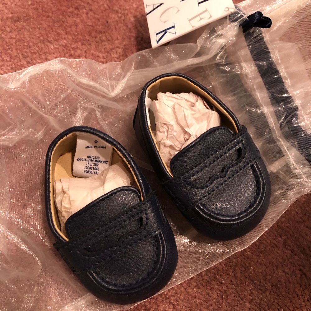 NWT Loafer style Perfect Navy Blue leather Janie & Jack Crib Shoes Size 0
